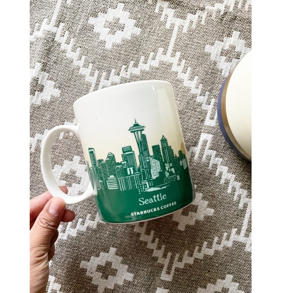 Starbucks SEATTLE collector series  mug 16fl - Picture 7 of 9